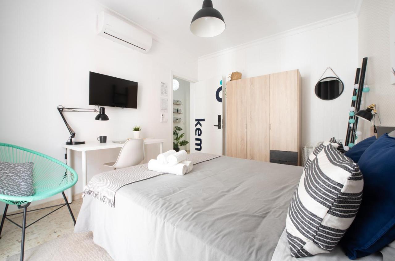Nordik Rooms Urban - Trinidad "Copenhague" Малага Экстерьер фото