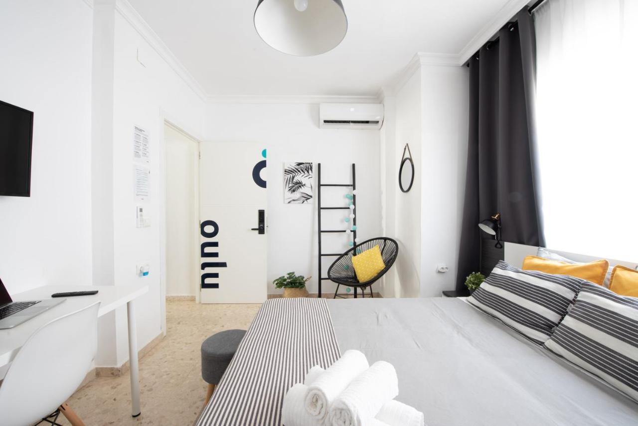 Nordik Rooms Urban - Trinidad "Copenhague" Малага Экстерьер фото