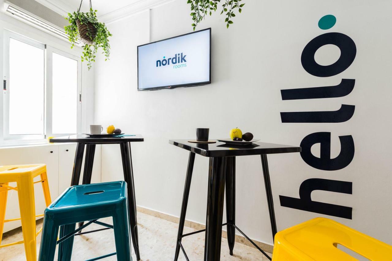 Nordik Rooms Urban - Trinidad "Copenhague" Малага Экстерьер фото