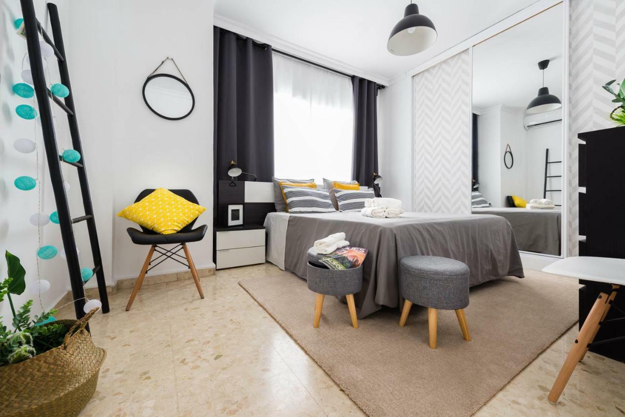 Nordik Rooms Urban - Trinidad "Copenhague" Малага Экстерьер фото